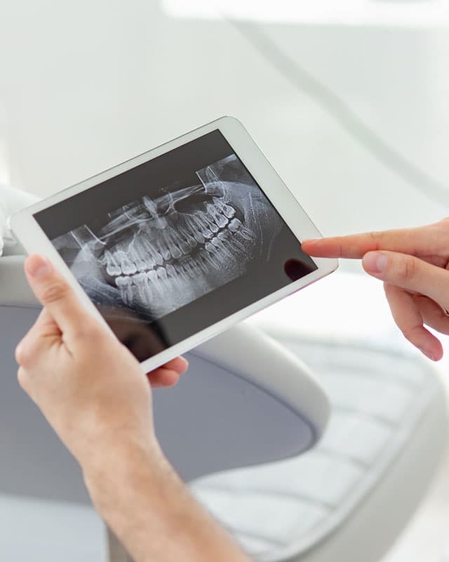 Contactar con Magoi Dental en Lugo