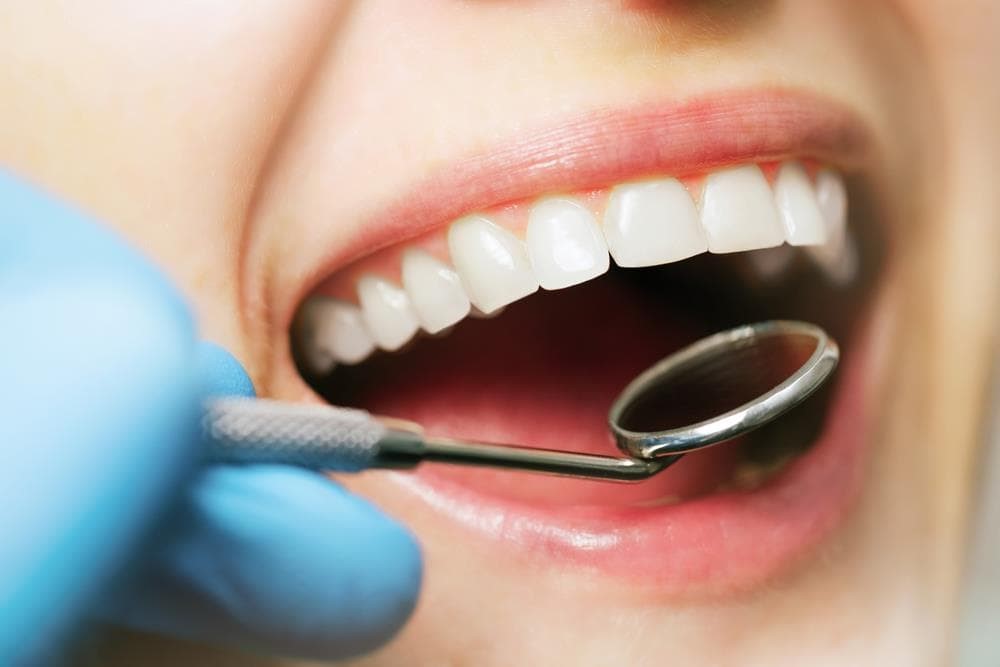 ¿Por qué la odontología restauradora es esencial después de un trauma dental?