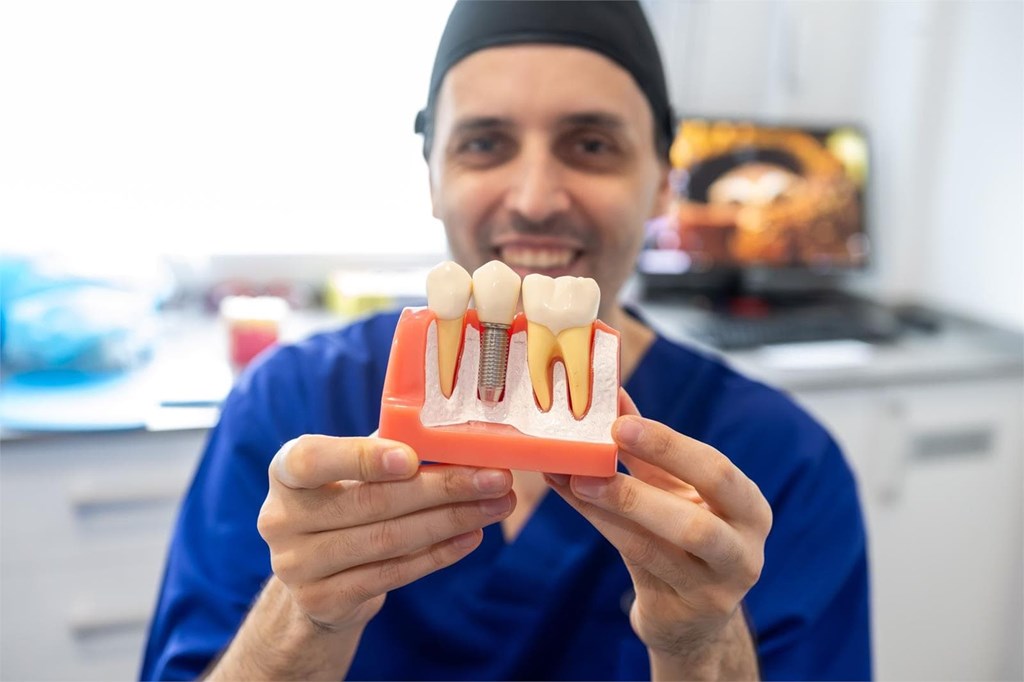 ¿Puedo ponerme implantes si tengo poco hueso?